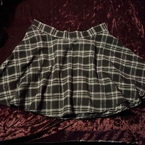 plaid mini skirt